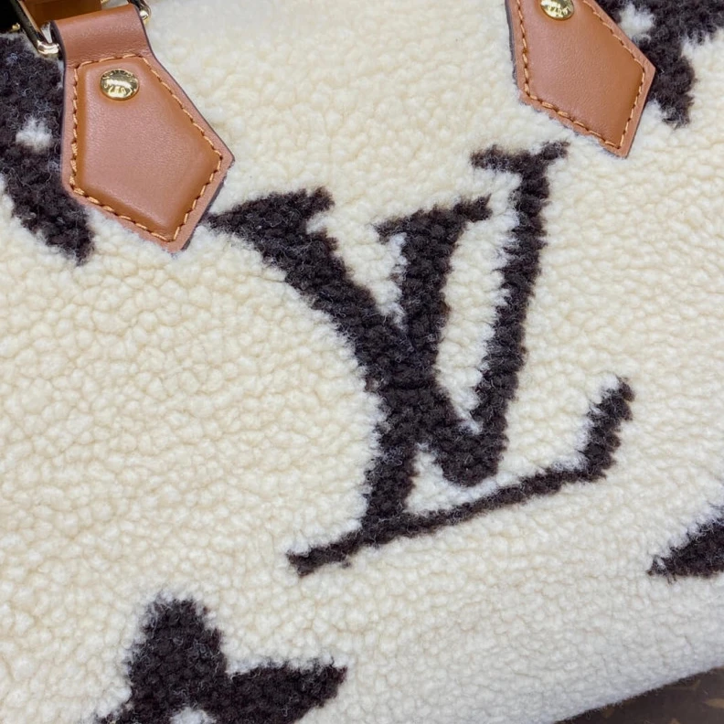 Replica bags lv Strap dro Louis Vuitton Ski Shearling Speedy Bandouliere 25