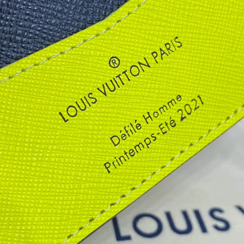 Louis vuitton locations The Slende Louis Vuitton Slender Wallet