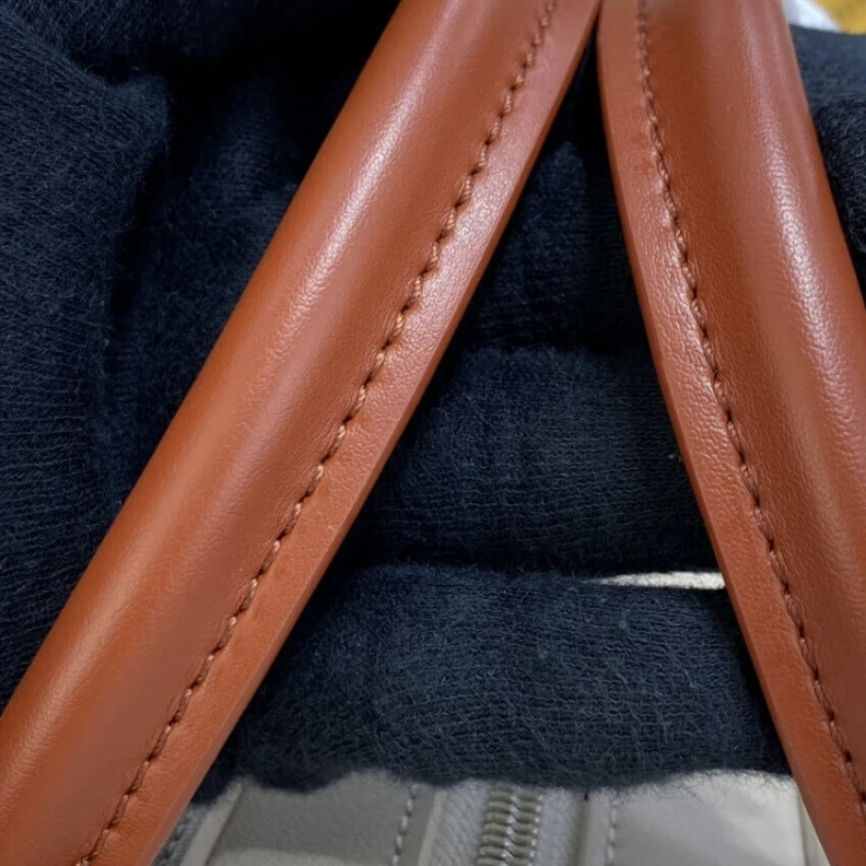 Replica bags lv Strap Dro Louis Vuitton Soft Trunk Briefcase Cream
