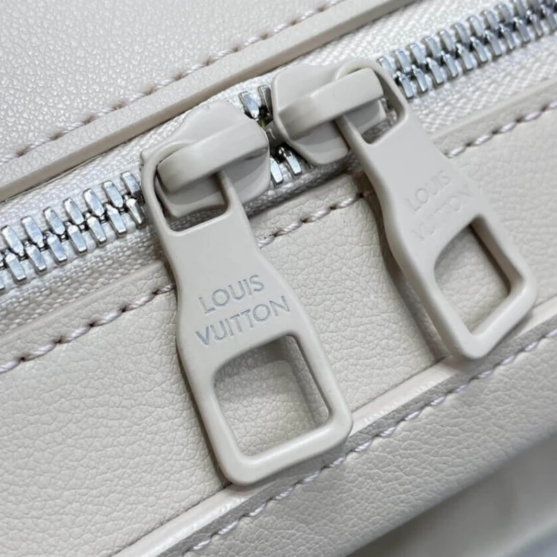 Replica bags lv Strap Dro Louis Vuitton Soft Trunk Briefcase Cream