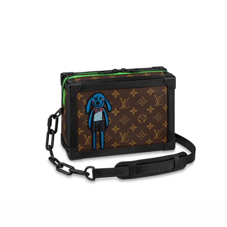 Textile l Louis Vuitton Soft Trunk