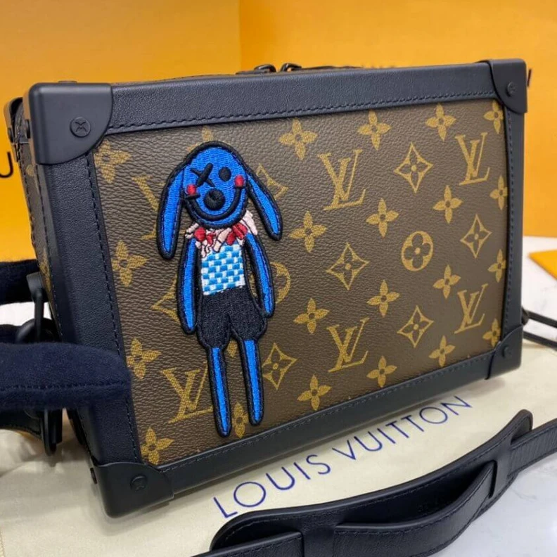Mythick.ru Textile l Louis Vuitton Soft Trunk
