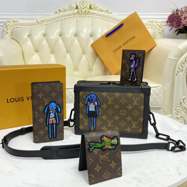 Mythick.ru Textile l Louis Vuitton Soft Trunk