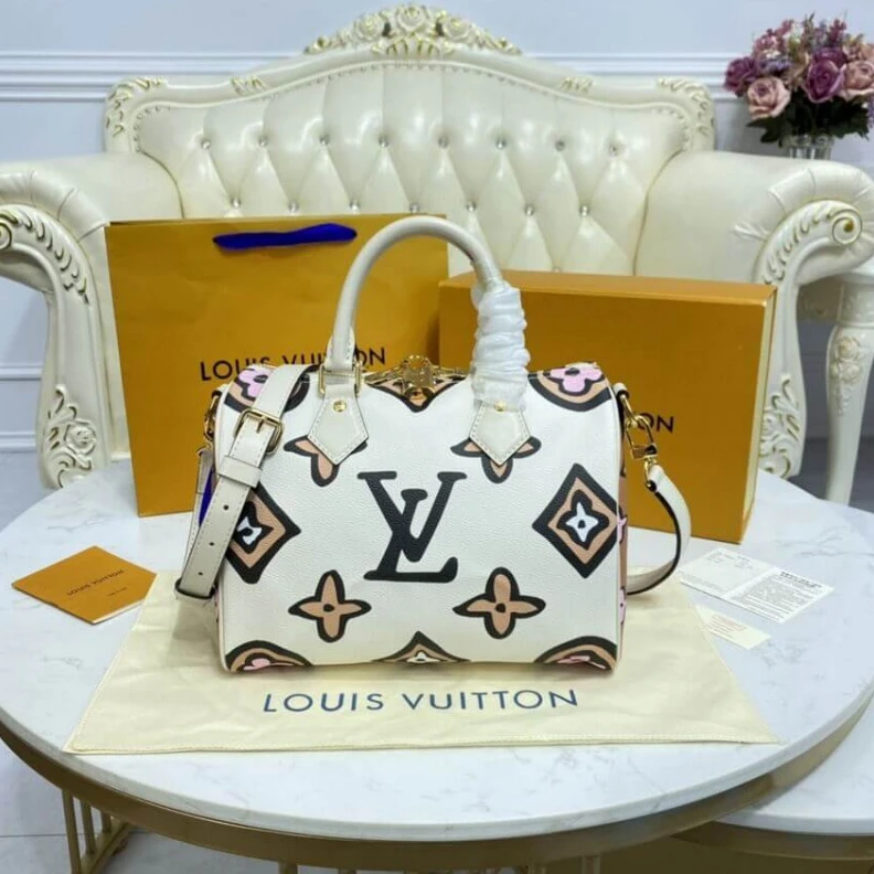 Lv belts replica This Speed Louis Vuitton Speedy Bandouliere 25 Cream