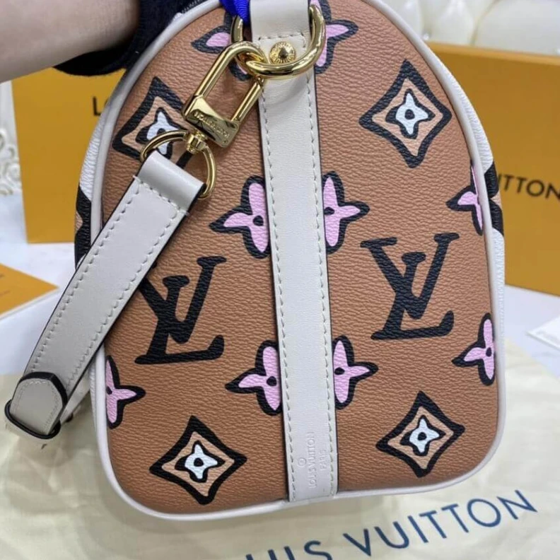 Lv belts replica This Speed Louis Vuitton Speedy Bandouliere 25 Cream