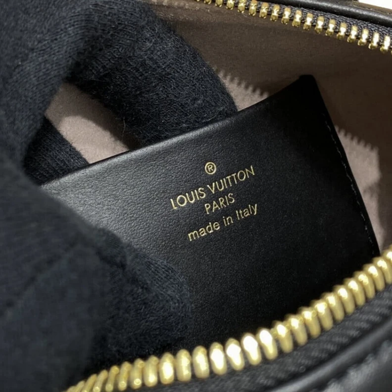 Top lv Microfibe Louis Vuitton Speedy Bandoulière 22 in Black