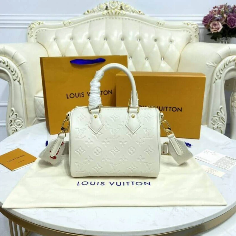 Mythick.ru Textile t Louis Vuitton Speedy Bandoulière 22 in Ivory