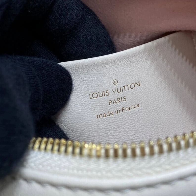 Mythick.ru Textile t Louis Vuitton Speedy Bandoulière 22 in Ivory