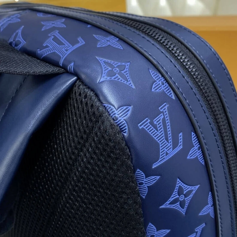 Mythick.ru Matte bla Louis Vuitton Sprinter Backpack Blue