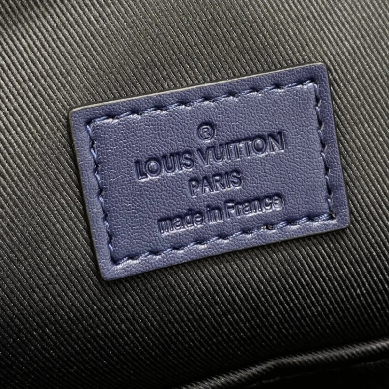 Mythick.ru Matte bla Louis Vuitton Sprinter Backpack Blue