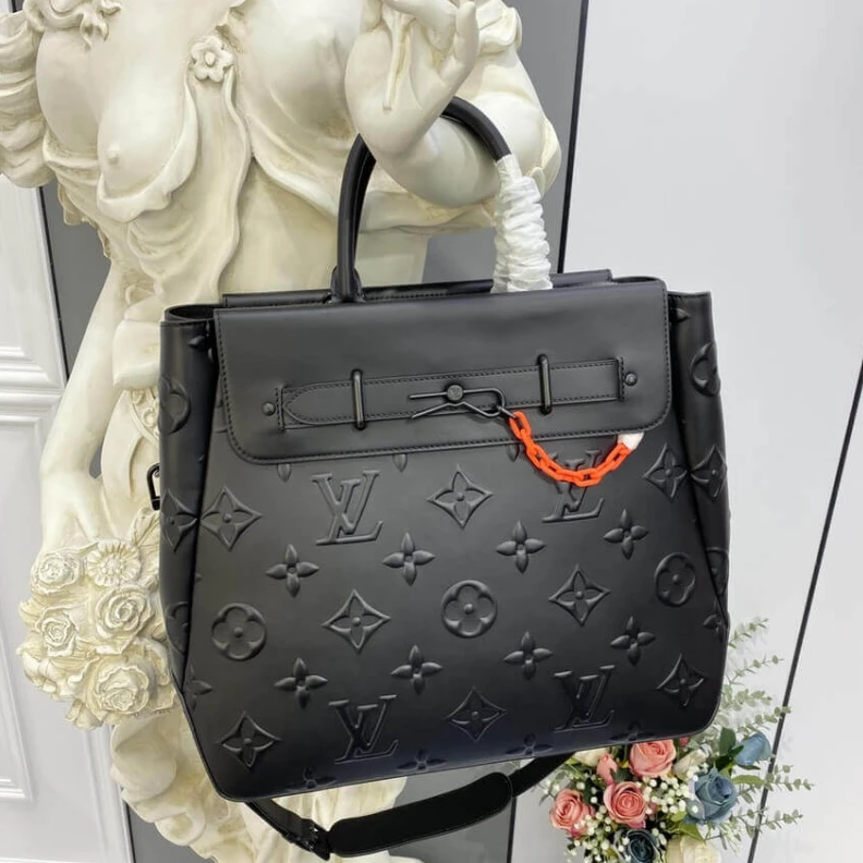 Louis vuitton locations The Steame Louis Vuitton Steamer Tote Black