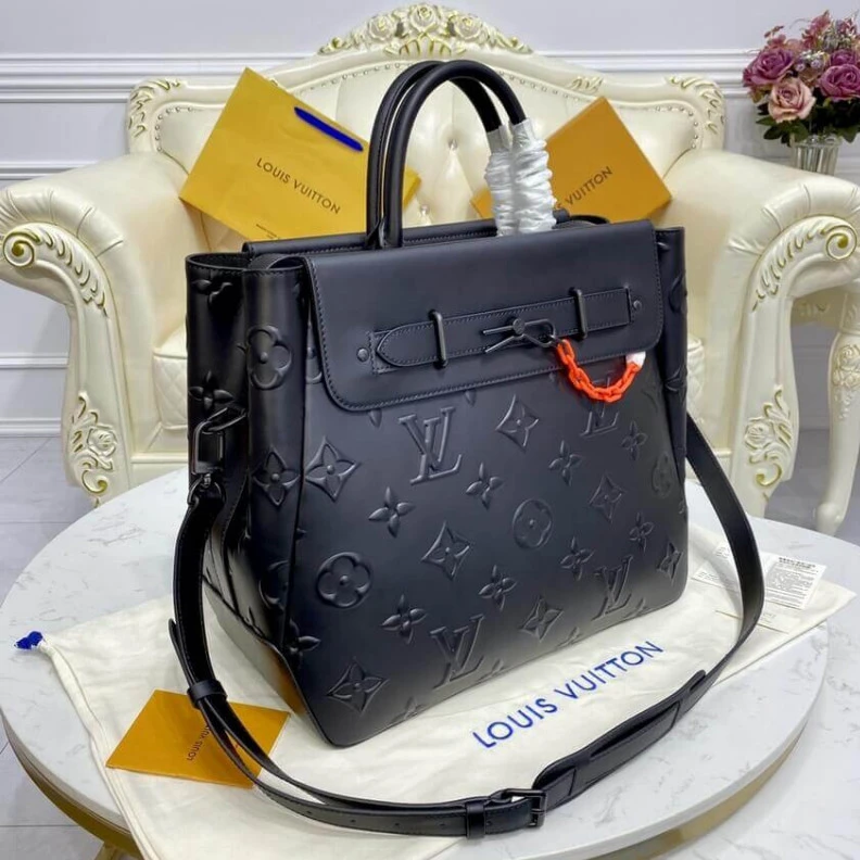 Louis vuitton locations The Steame Louis Vuitton Steamer Tote Black