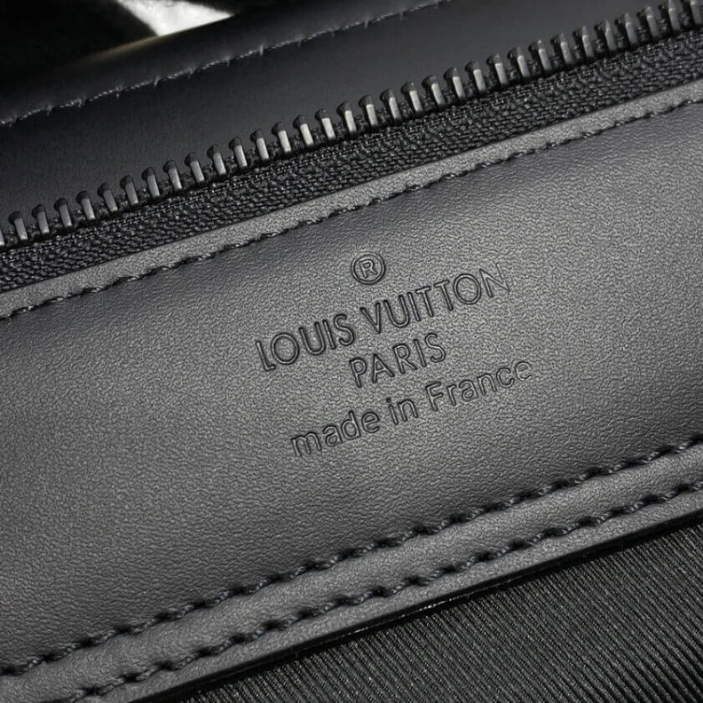Louis vuitton locations The Steame Louis Vuitton Steamer Tote Black