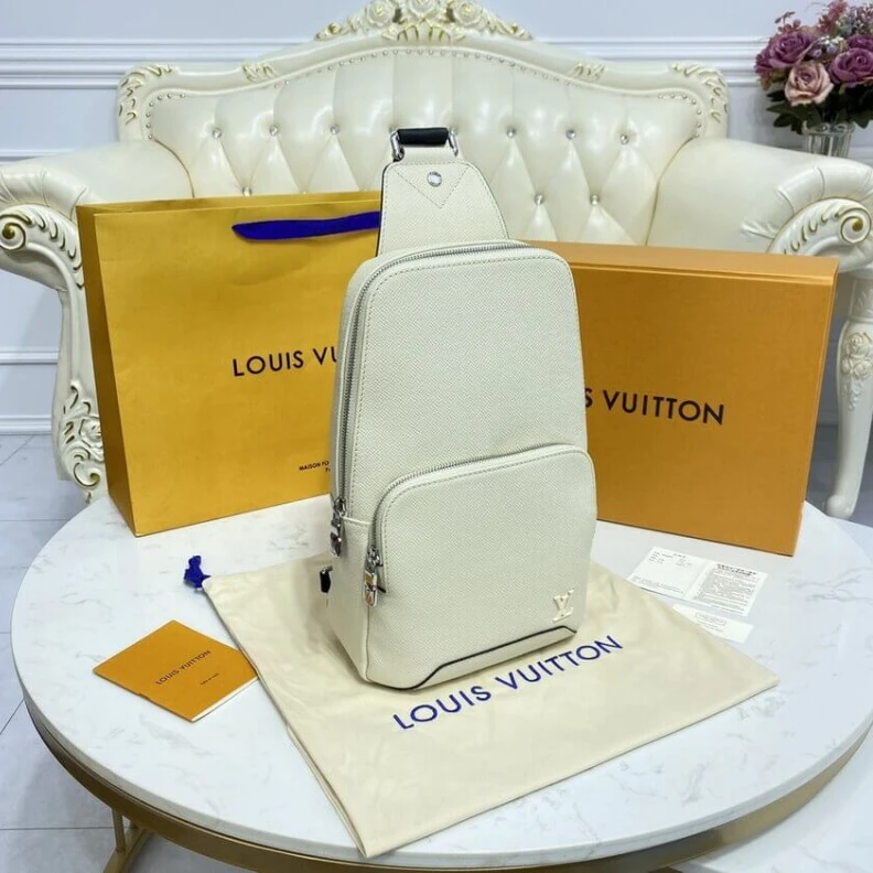 Mythick The versat Louis Vuitton Taiga Leather Avenue Sling Bag Beige