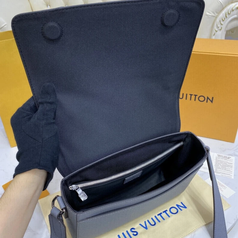 Louis vuitton locations Cowhide l Louis Vuitton Taiga Leather Flap Messenger Gray