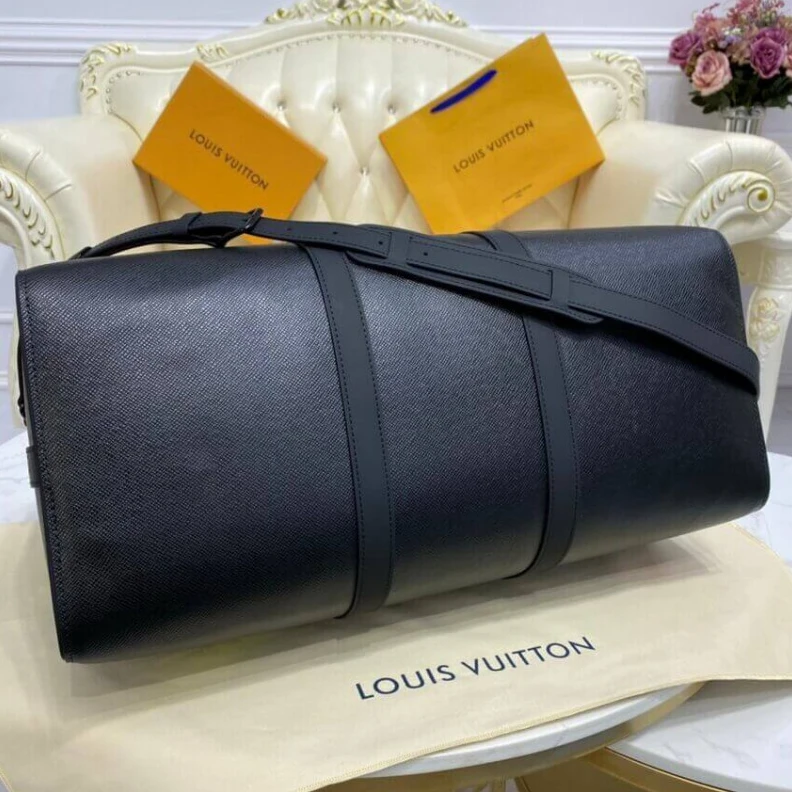 Replica bags lv 50 x 29 x Louis Vuitton Taiga Leather Keepall Bandouliere 50
