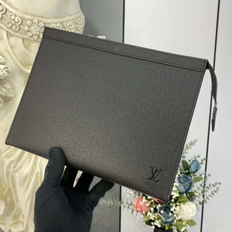 Replica bag Textile l Louis Vuitton Taiga leather Pochette Voyage MM Black
