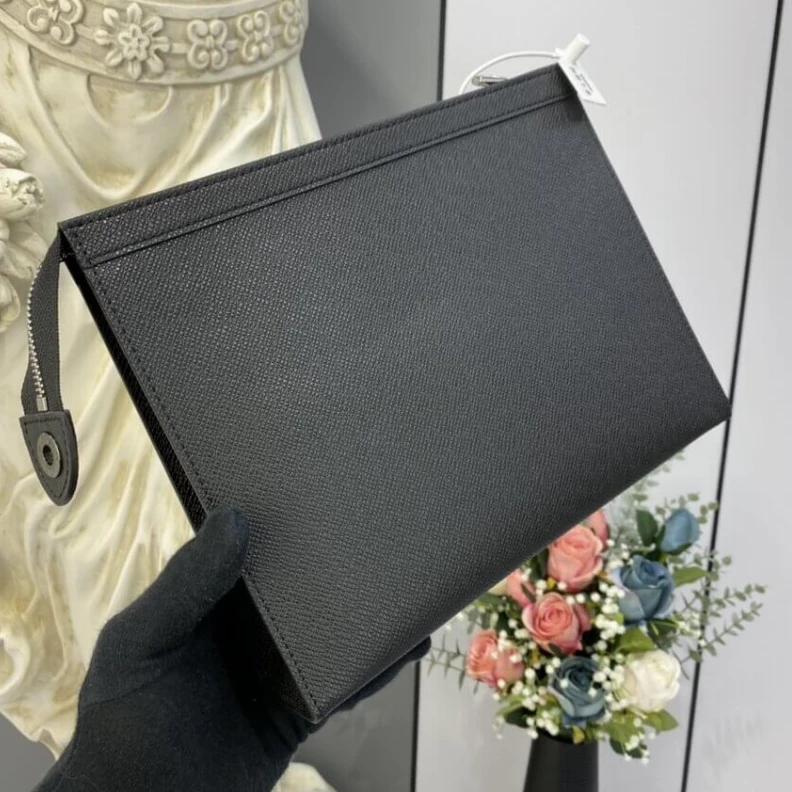 Replica bag Textile l Louis Vuitton Taiga leather Pochette Voyage MM Black