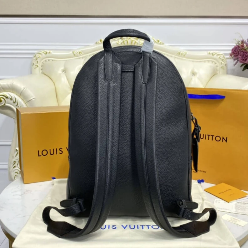 Mythick.ru Leather s Louis Vuitton Taurillon Leather Armand Backpack