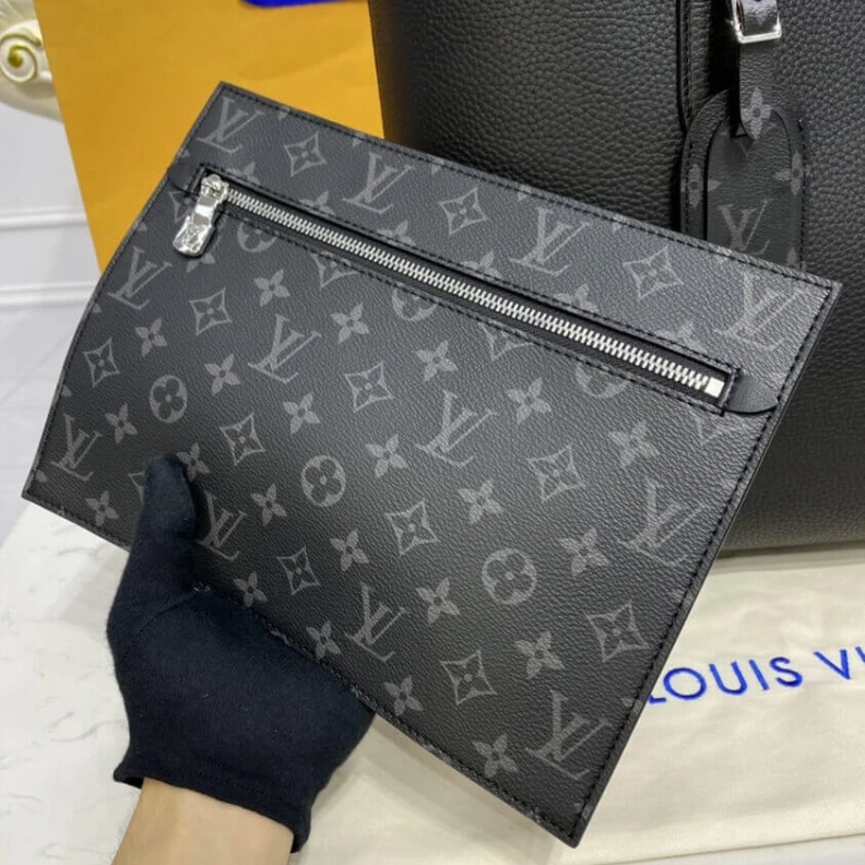 Mythick ru Taurillon Louis Vuitton Taurillon Leather Cabas Voyage