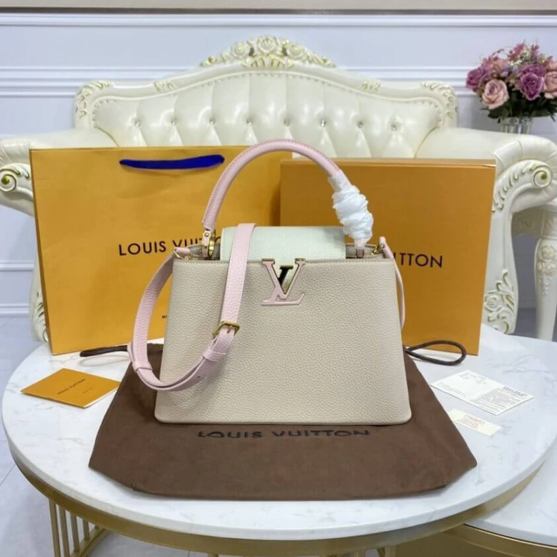 Mythick.ru Taurillon Louis Vuitton Taurillon Leather Capucines MM Galet