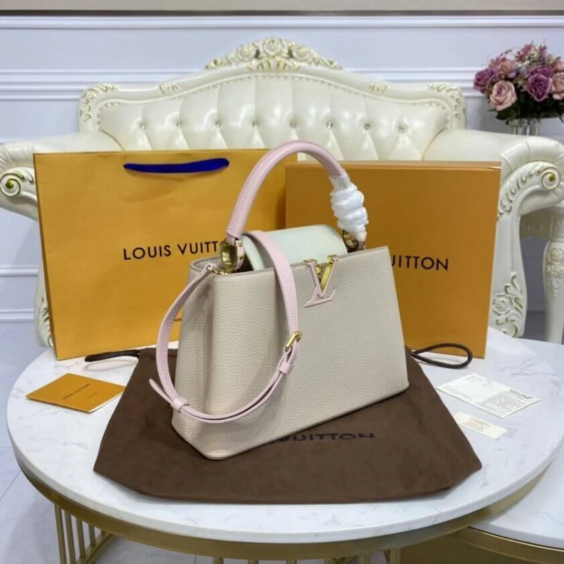Mythick.ru Taurillon Louis Vuitton Taurillon Leather Capucines MM Galet