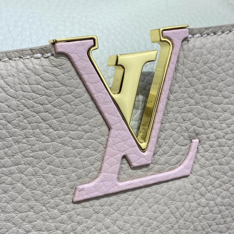 Mythick.ru Taurillon Louis Vuitton Taurillon Leather Capucines MM Galet