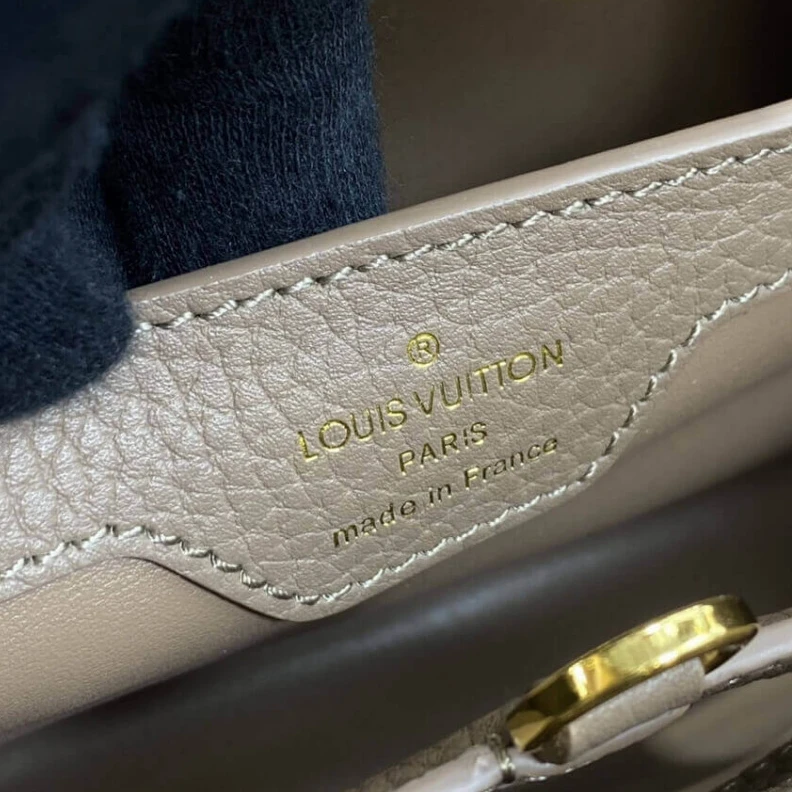 Replica bags Strap Dro Louis Vuitton Taurillon Leather and Python Capucines BB