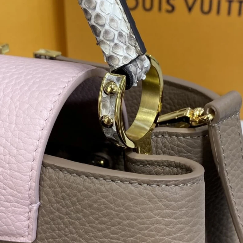 Replica bag Taurillon Louis Vuitton Taurillon Leather and Python Capucines MM