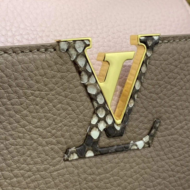Replica bag Taurillon Louis Vuitton Taurillon Leather and Python Capucines MM