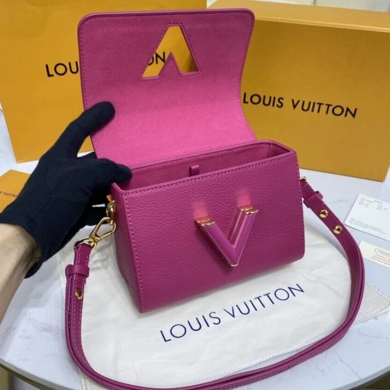 Strap:Rem Louis Vuitton Taurillon Leather and Smooth Calfskin Twist PM Rosy