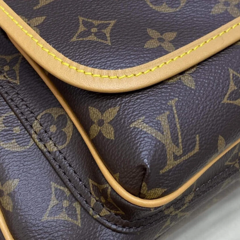 Mythick LV Tikal GM Shoulder Bag