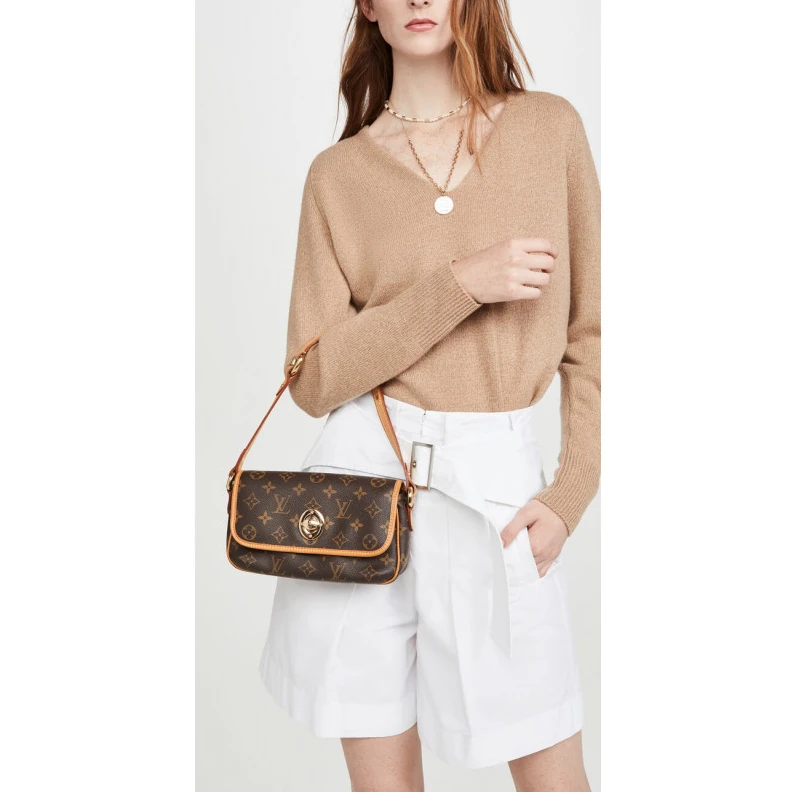 Mythick Leather t LV Tikal PM Shoulder Bag