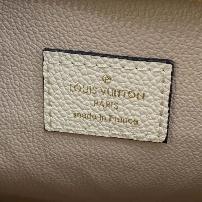 Mythick 25 x 20 x Louis Vuitton Toiletry Pouch 26 Cream Saffron