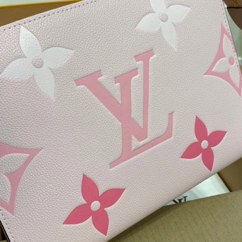 Mythick.ru Textile l Louis Vuitton Toiletry Pouch 26 Pink