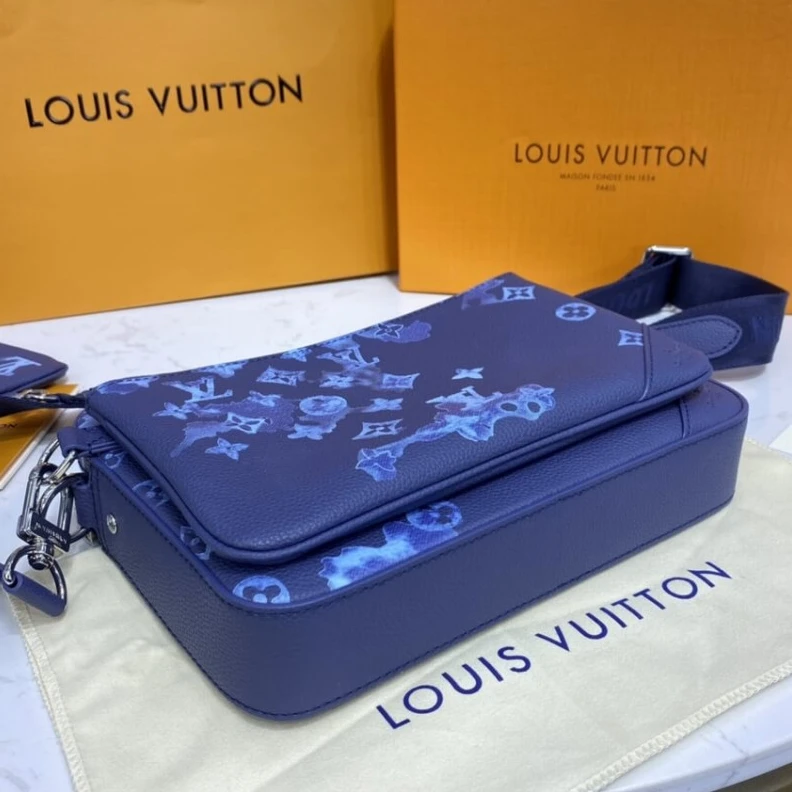 Mythick ru Textile l Louis Vuitton Trio Messenger Blue
