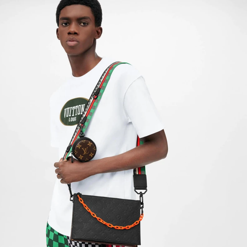 Mythick The modula Louis Vuitton Trio Pouch Black