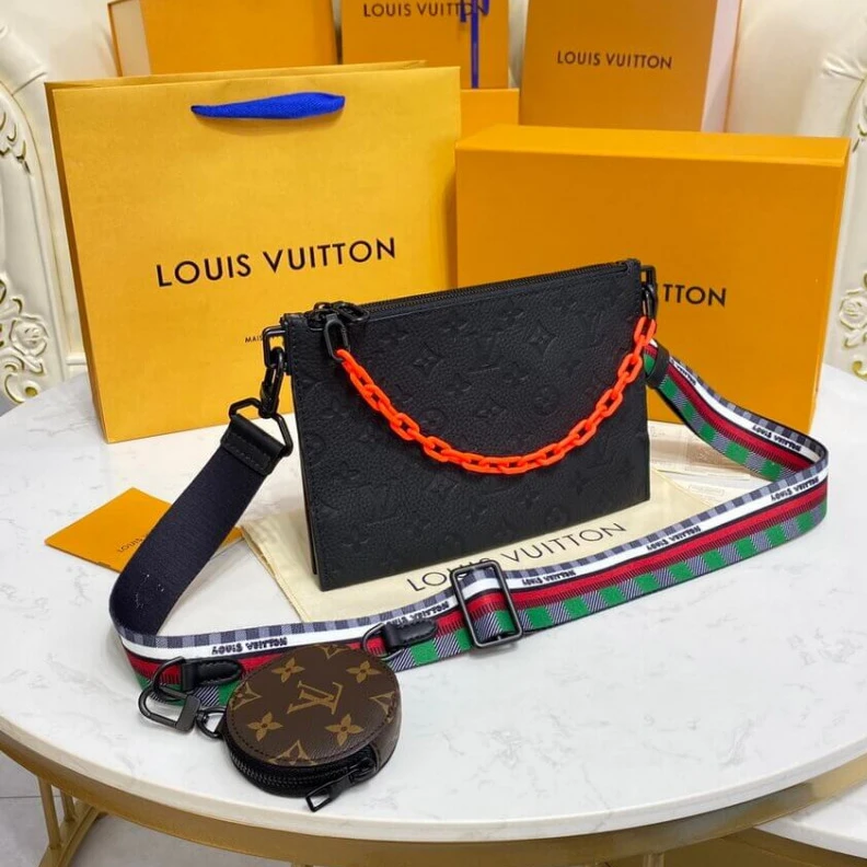 Mythick The modula Louis Vuitton Trio Pouch Black
