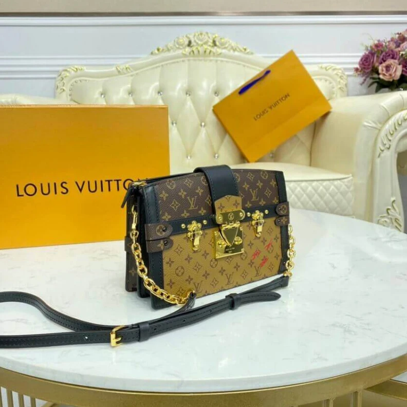 Lv belts replica The softsi Louis Vuitton Trunk Clutch