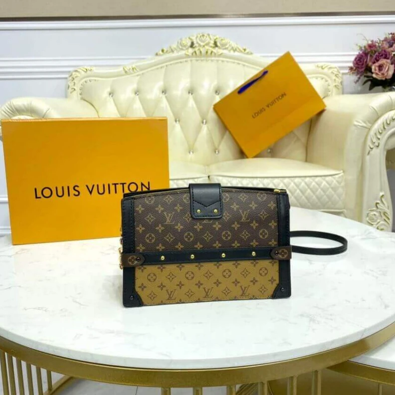 Lv belts replica The softsi Louis Vuitton Trunk Clutch