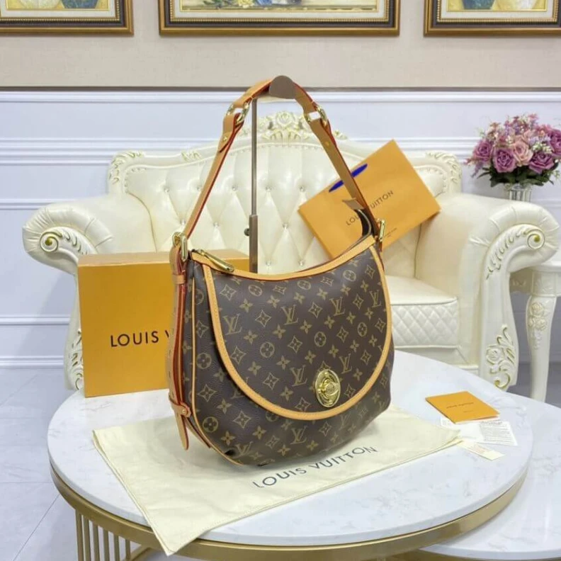 Mythick.ru LV Tulum GM Shoulder Bag