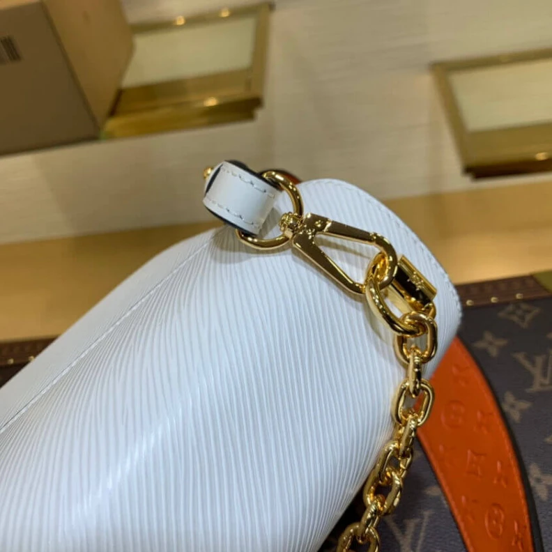 Mythick ru Microfibe Louis Vuitton Twist MM White