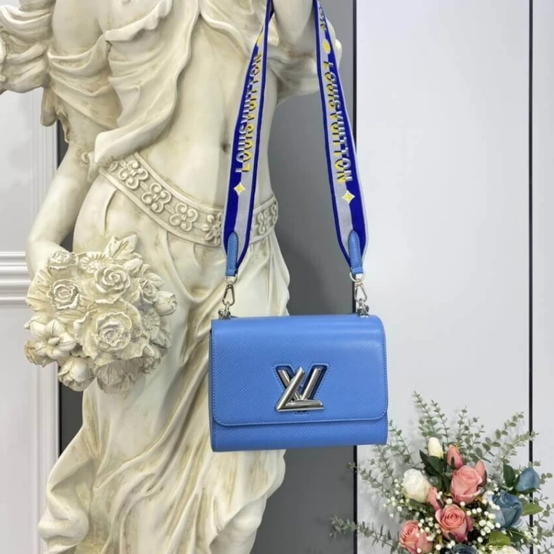 The iconic Louis Vuitton Twist MM