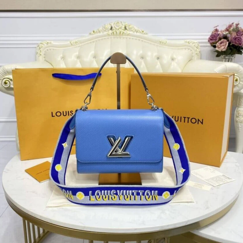 Mythick.ru The iconic Louis Vuitton Twist MM