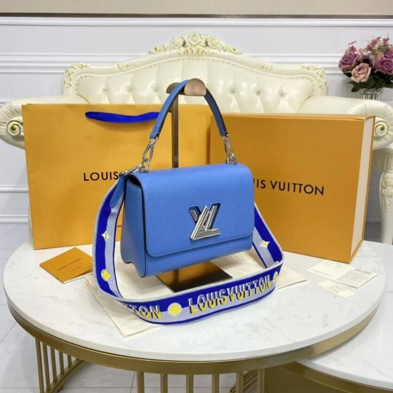 Mythick.ru The iconic Louis Vuitton Twist MM