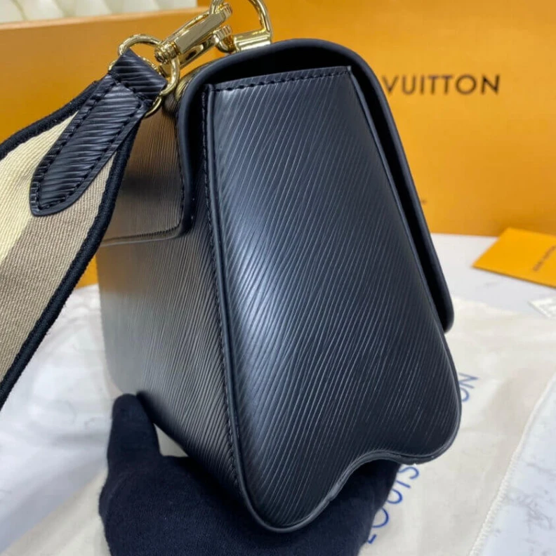 Replica bags Inside fl Louis Vuitton Twist MM