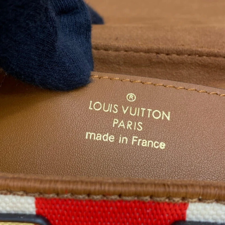 Replica bags Strap:Rem Louis Vuitton Twist PM Red