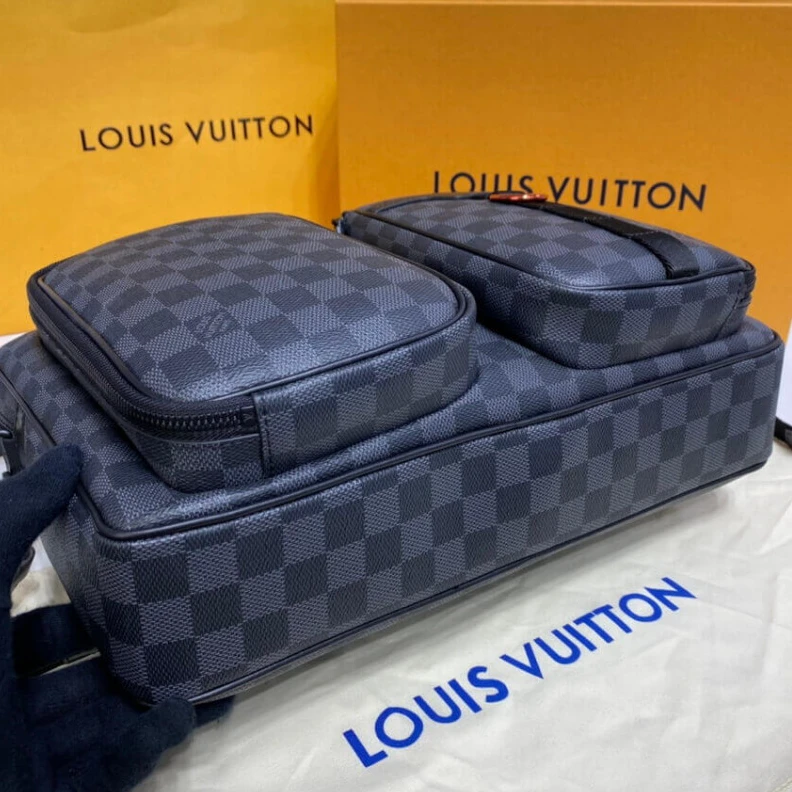 Replica bag Louis Vuitton Utility Business Bag