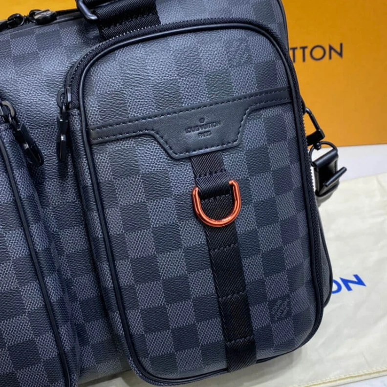 Replica bag Louis Vuitton Utility Business Bag