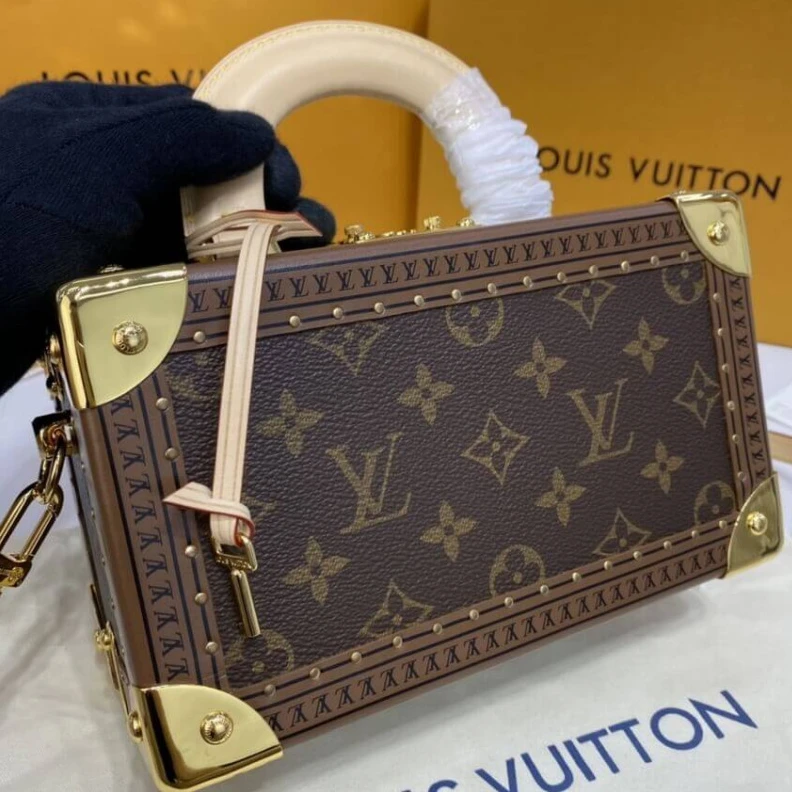 Mythick Metallic Louis Vuitton Valisette Tresor